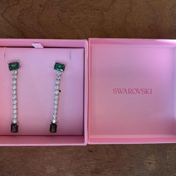 Swarovski Mesmera Drop Earrings With Green Crystal Squares | Excellent Condition - Picture 5 of 7